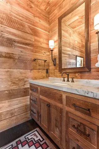 196 Stove Pipe Court Cashiers NC 28717