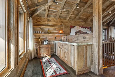 196 Stove Pipe Court Cashiers NC 28717