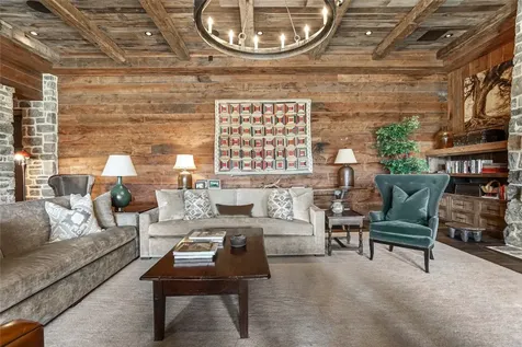 196 Stove Pipe Court Cashiers NC 28717