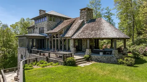 196 Stove Pipe Court Cashiers NC 28717