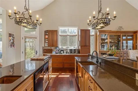 25 Hurrah Ridge Scaly Mountain NC 28775