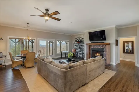 25 Hurrah Ridge Scaly Mountain NC 28775