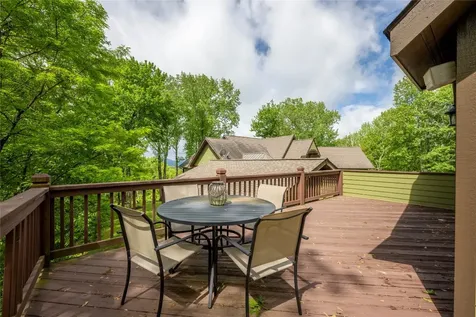 25 Hurrah Ridge Scaly Mountain NC 28775