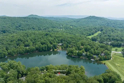 251 Lakeshore Drive Sapphire NC 28774