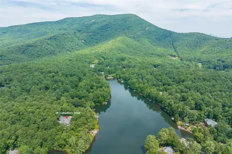 251 Lakeshore Drive Sapphire NC 28774