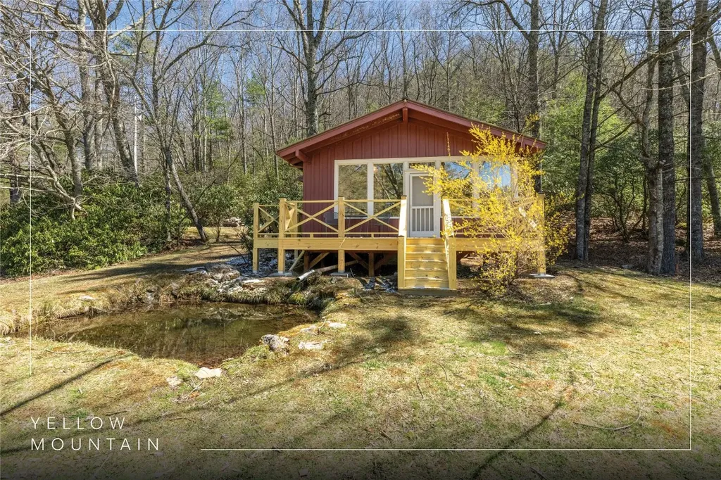 24 Flintlock Road Cullowhee NC 28723