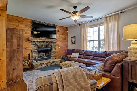 49 Lakeside Falls Road Cullowhee NC 28723