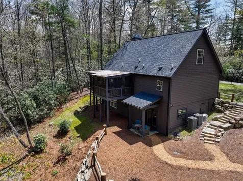 49 Lakeside Falls Road Cullowhee NC 28723