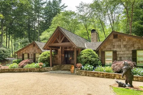 1331 Cherokee Trail Sapphire NC 28774