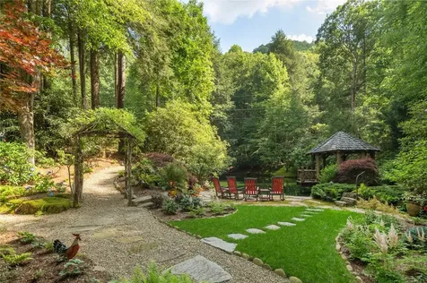 1331 Cherokee Trail Sapphire NC 28774