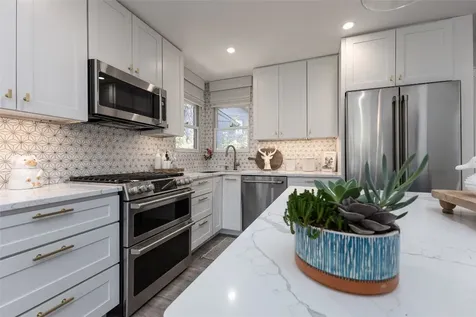 82 Racquet Club Villas Drive Sapphire NC 28774