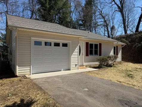 125 Dearmin Terrace Franklin NC 28734