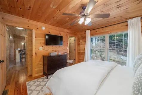 1256 Twin Lakes Drive Cashiers NC 28717