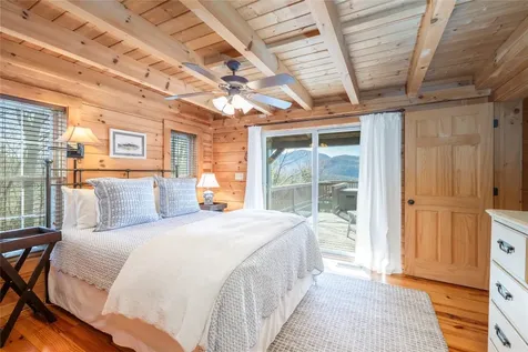 1256 Twin Lakes Drive Cashiers NC 28717