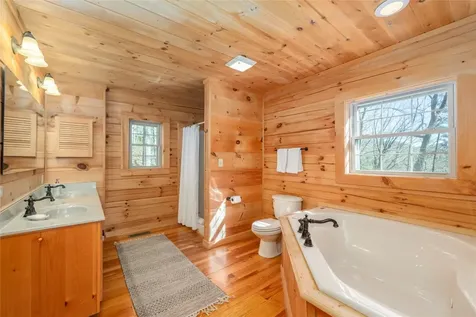 1256 Twin Lakes Drive Cashiers NC 28717