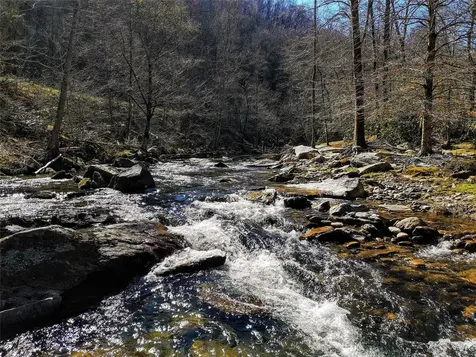 26,27B Mayfly Drive Cullowhee NC 28723