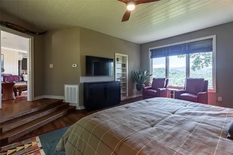 360 Old Farm Road Cullowhee NC 28723