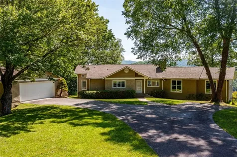 360 Old Farm Road Cullowhee NC 28723