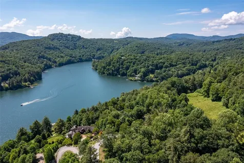 360 Old Farm Road Cullowhee NC 28723