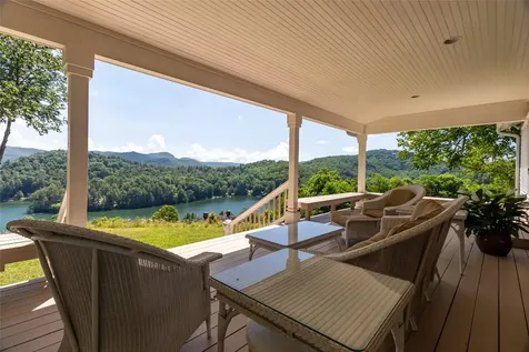 360 Old Farm Road Cullowhee NC 28723