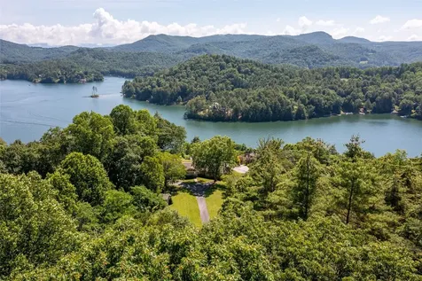 360 Old Farm Road Cullowhee NC 28723