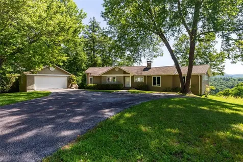 360 Old Farm Road Cullowhee NC 28723