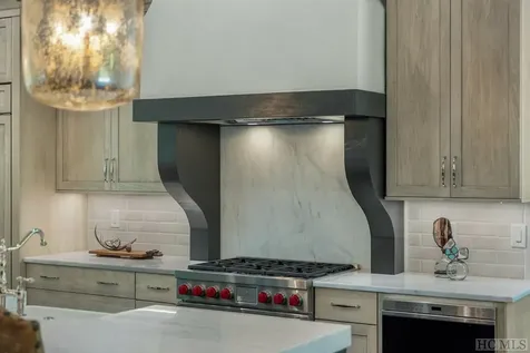 34 Bear Mor Ridge Highlands NC 28741