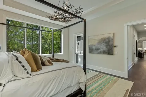 34 Bear Mor Ridge Highlands NC 28741