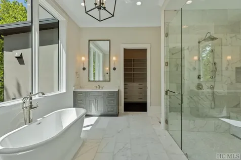 34 Bear Mor Ridge Highlands NC 28741