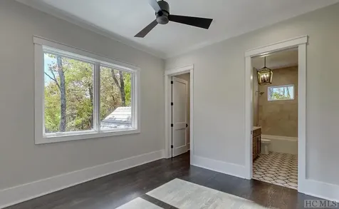 34 Bear Mor Ridge Highlands NC 28741