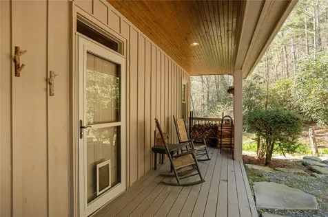 6045 Whiteside Cove Road Cashiers NC 28717