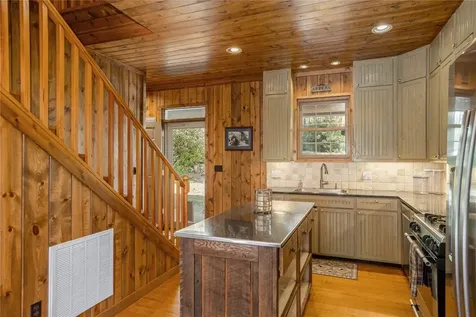 6045 Whiteside Cove Road Cashiers NC 28717