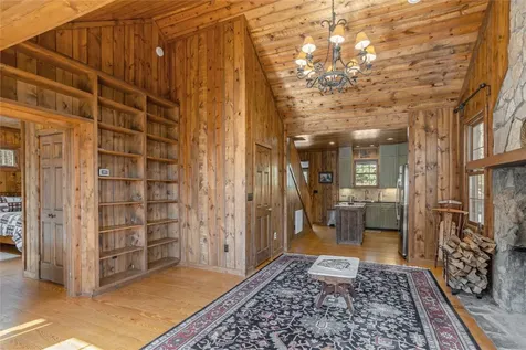 6045 Whiteside Cove Road Cashiers NC 28717