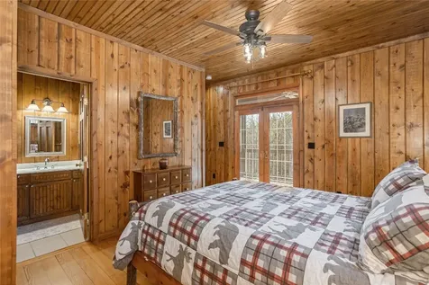 6045 Whiteside Cove Road Cashiers NC 28717