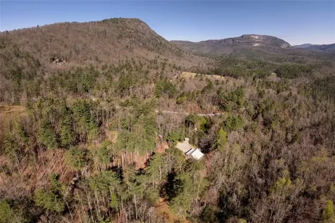 6045 Whiteside Cove Road Cashiers NC 28717