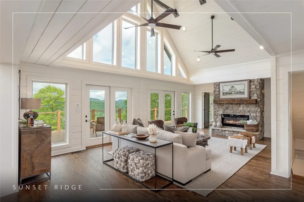 585 Tabletop Road Glenville NC 28736