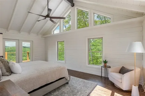 585 Tabletop Road Glenville NC 28736