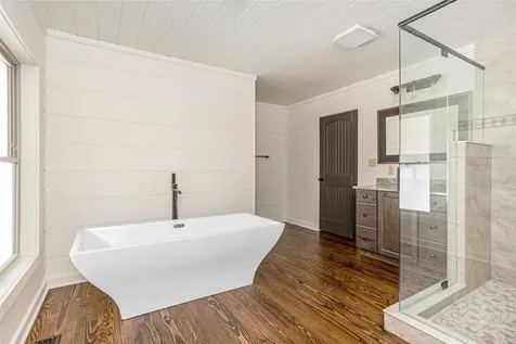 585 Tabletop Road Glenville NC 28736