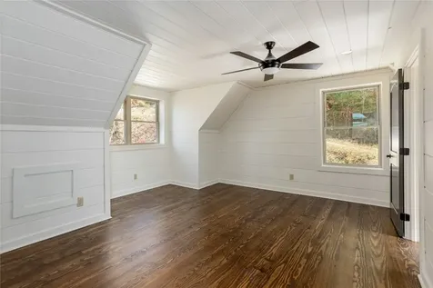 585 Tabletop Road Glenville NC 28736