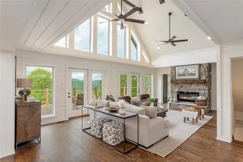 585 Tabletop Road Glenville NC 28736