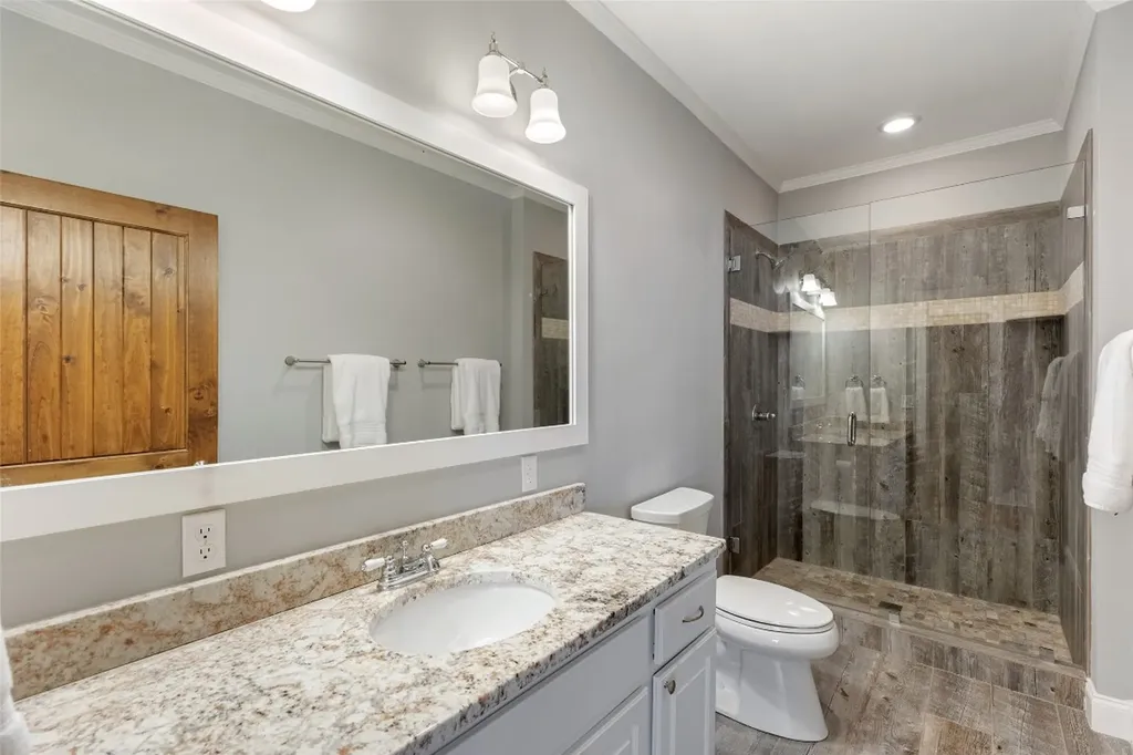 139 S Stinger Ridge Glenville NC 28736