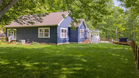 139 S Stinger Ridge Glenville NC 28736