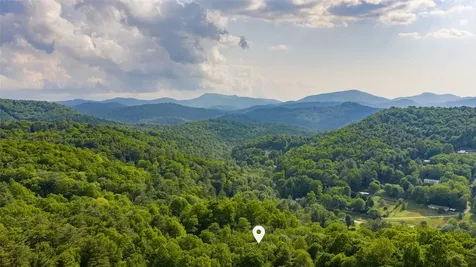 139 S Stinger Ridge Glenville NC 28736