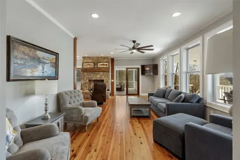 139 S Stinger Ridge Glenville NC 28736