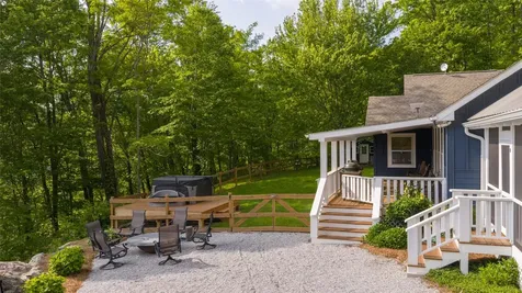 139 S Stinger Ridge Glenville NC 28736