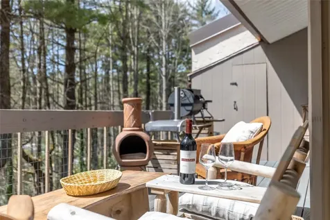 407 Overlook Road Sapphire NC 28774