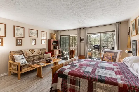 407 Overlook Road Sapphire NC 28774