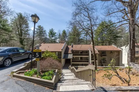 407 Overlook Road Sapphire NC 28774