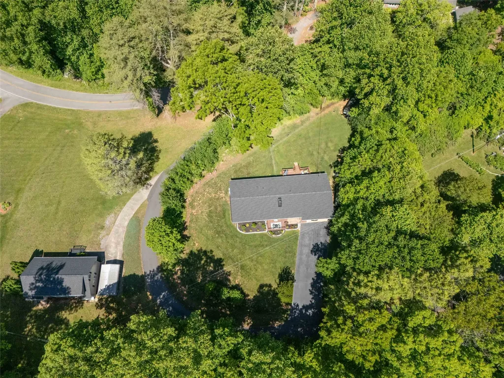 65 Poppy Lane Cullowhee NC 28723