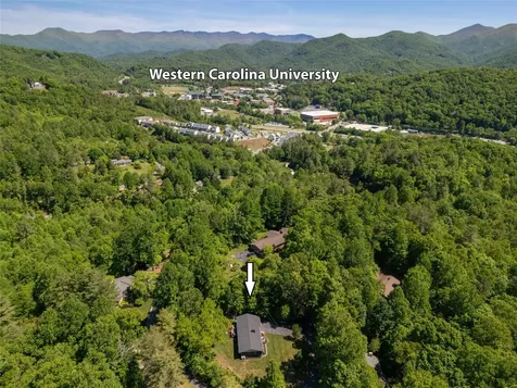 65 Poppy Lane Cullowhee NC 28723